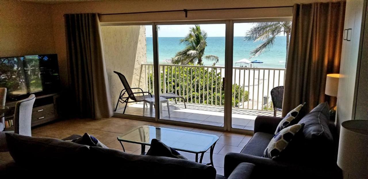 Beach And Sunset View From Your Balcony Longboat Key Bagian luar foto